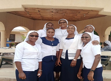 The young Sisters after the Mass